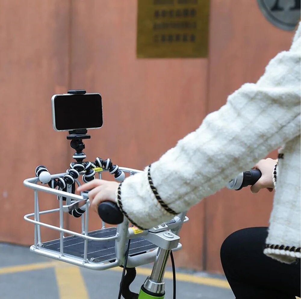 Tripod stand holds 3 kg compatible with smartphone, digital camera and DSLR